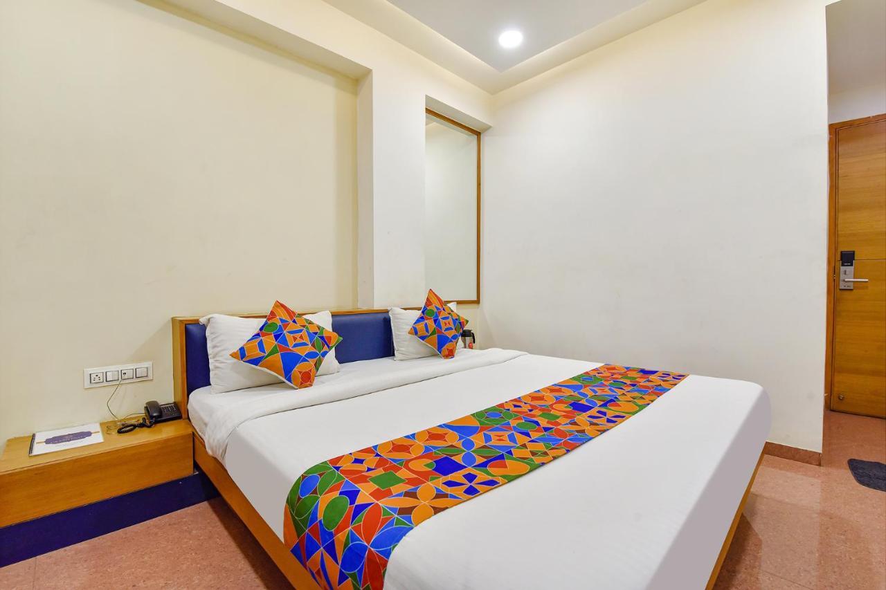 Fabhotel Prime Grand Unity, Changodar Ahmedabad Esterno foto